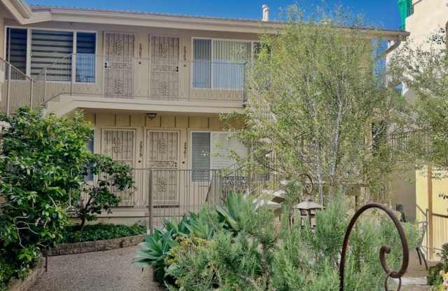Charming Point Loma 2BR Corner Retreat | Walk to Kellogg Beach & Point Loma Village photos photos