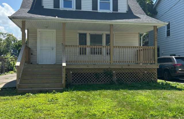 Coming Soon! Section 8 Accepted! Newly Renovated 4br Home! photos photos