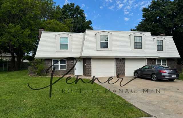 604 NE Magellan Ave - 604 Northeast Magellan Avenue, Lee's Summit, MO 64063