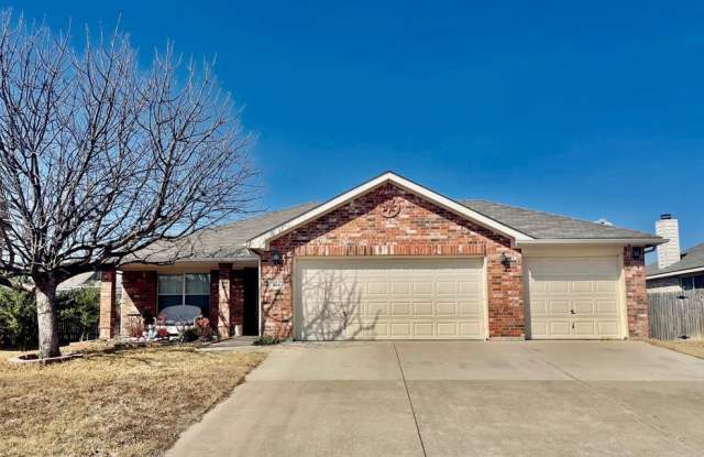604 Redwing Drive - 604 Redwing Drive, Saginaw, TX 76131