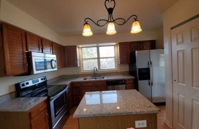 5703 E 123rd Drive Gallery 4
