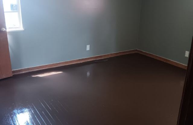 2533 Shepwood Drive Gallery 2