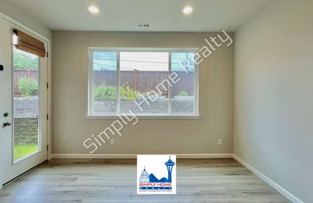 6653 Percy Ln SE Gallery 4
