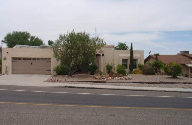 735 Acoma Blvd - 735 South Acoma Boulevard, Lake Havasu City, AZ 86406