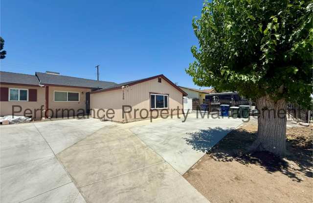 Updated 4 Bed/3 Bath SE Bakersfield Home w/ ADU & $0 Deposit Option photos photos