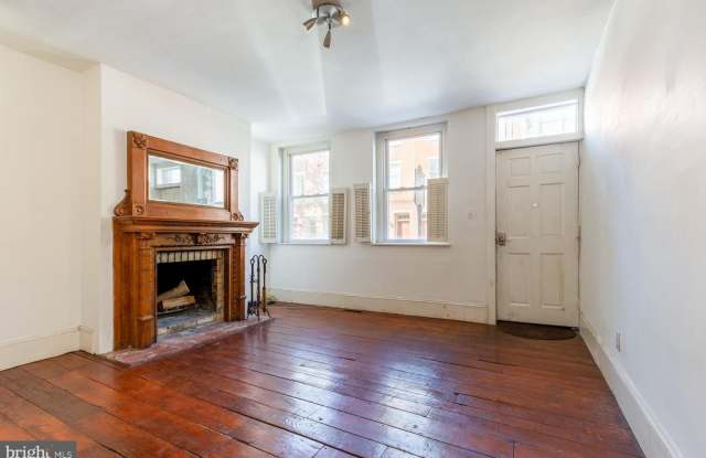 1006 BAINBRIDGE STREET Gallery 4