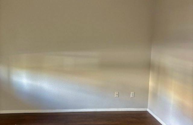 7403 Pepperbox Avenue Gallery 3