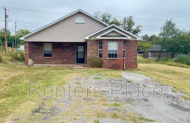 713 N Main St photos photos