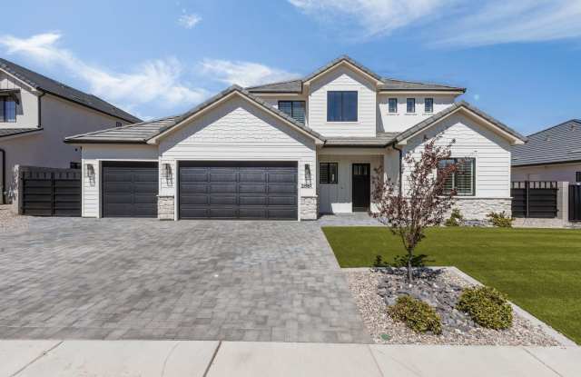 Gorgeous 5 Bed 4 Bath New Trend Construction in Desert Canyons Gallery 4
