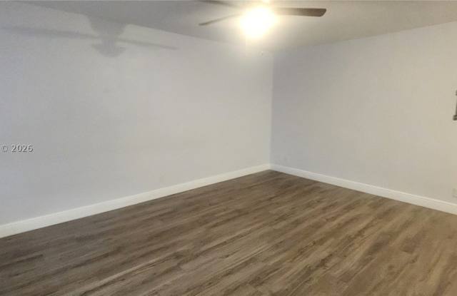 1555 N 12th Ct Gallery 4