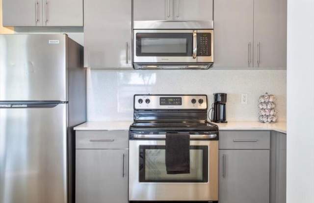 113 Phippen Waiters Road, Dania Beach, FL 33004 - 113 Phippen Waiters Road, Dania Beach, FL 33004