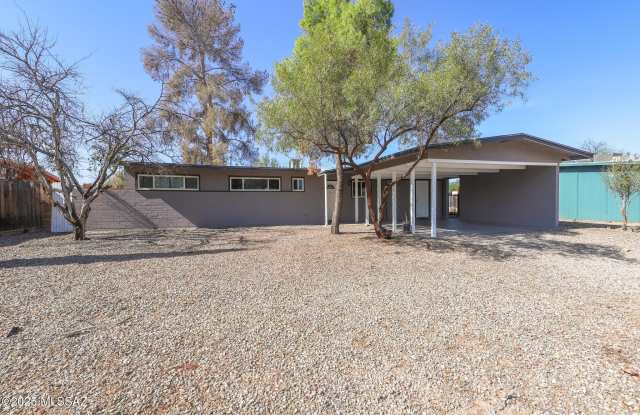 6824 E 38th Street photos photos