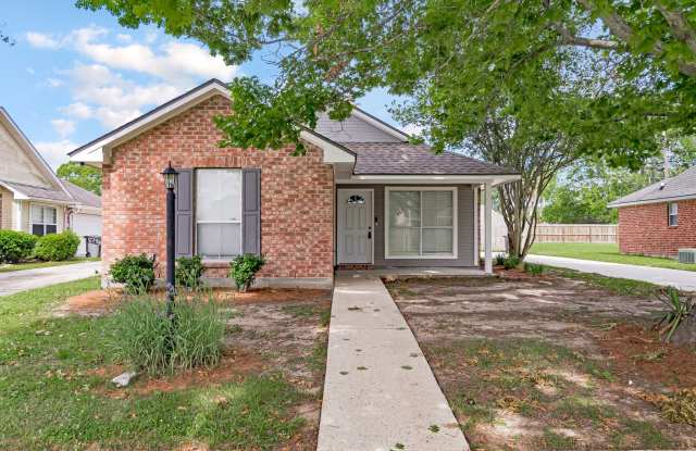 3 Bedroom House Available NOW photos photos