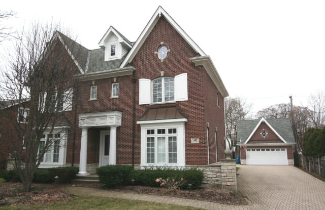 418 South Madison Street - 418 South Madison Street, Hinsdale, IL 60521