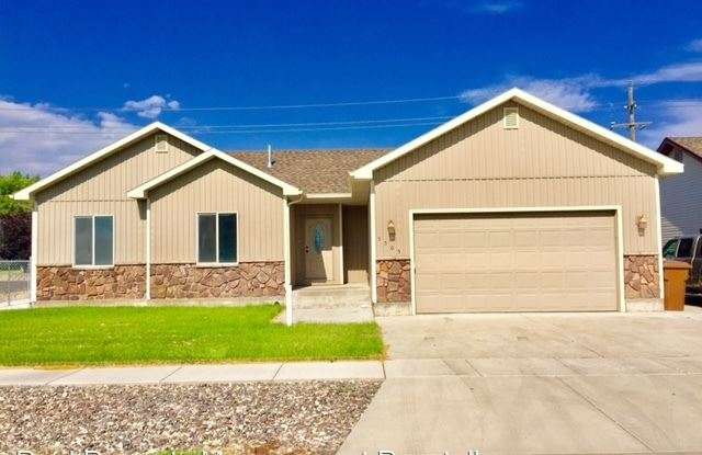 5505 Calen Ln. - 5505 Calen Lane, Chubbuck, ID 83202