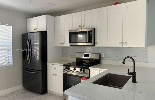 6036 BUCHANAN ST photos photos