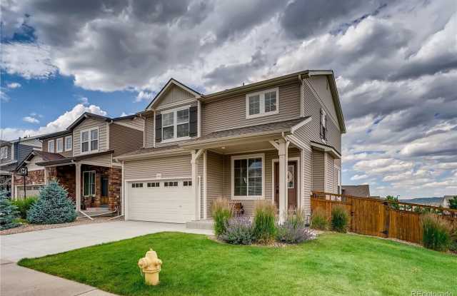 Beautiful 3 Bed, 3 Bath with a Loft Single Family Home in Meadows Neighborhood. photos photos Beautiful 3 Bed, 3 Bath with a Loft Single Family Home in Meadows Neighborhood. photos photos