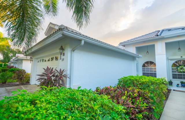 ***2 BED + DEN/2 BATH - UNFURNISHED POOL HOME***CLOSE TO MERCATO***MARKER LAKE***HIDDEN GEM***QUIET COMMUNITY*** - 2230 Stacil Circle, Collier County, FL 34109