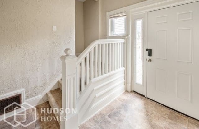 4902 Paddock Road Gallery 4