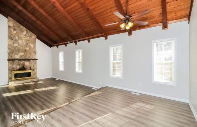 3445 Pebble Hill Drive Gallery 2