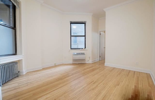 210 East 83rd Street photos photos