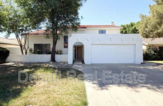 1529 E Edgewater Dr - 1529 East Edgewater Drive, Tempe, AZ 85283