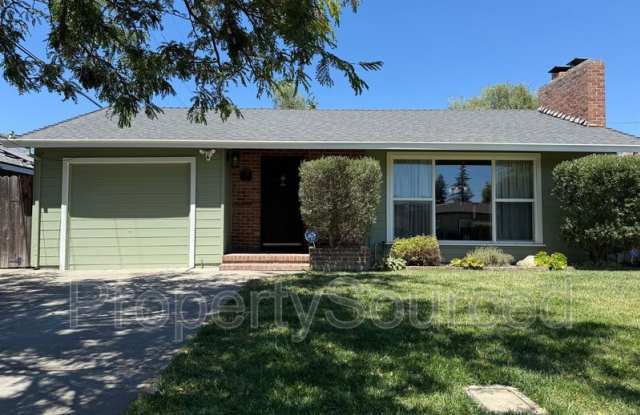 1251 Middlefield Ave photos photos