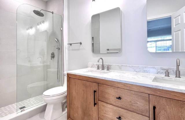 11405 WINDLEAF Court Gallery 2