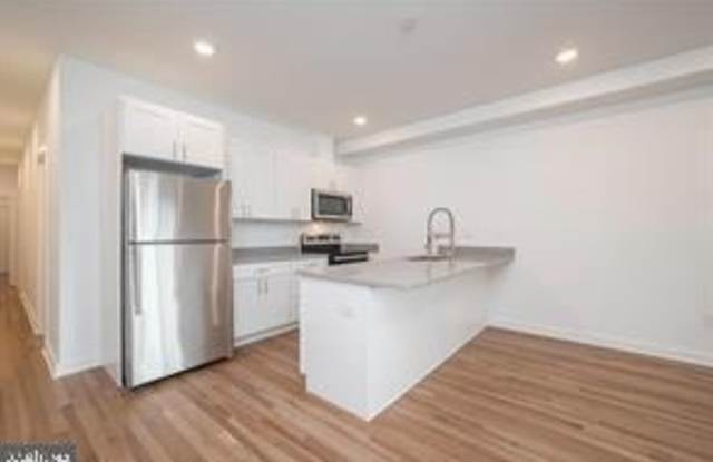 727 N 39TH Street Gallery 2