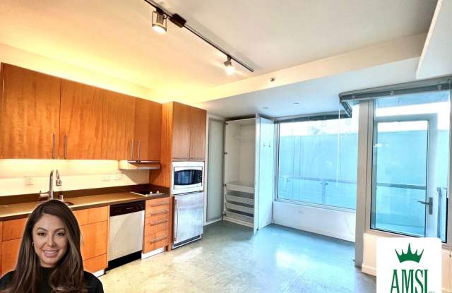 Stylish Bright Studio at The Cubix! photos photos