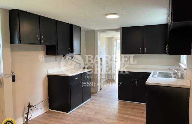 2-Bed 1-Bath House Gallery 4
