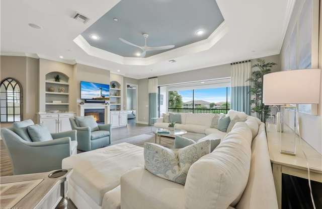 9672 Montelanico Loop Gallery 2