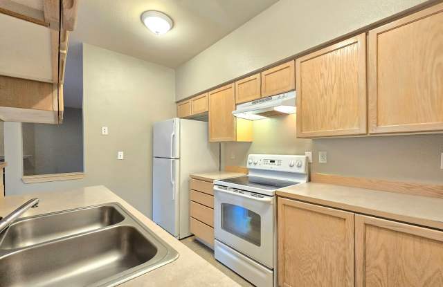 Bothell Condo  -  Pet Friendly! photos photos