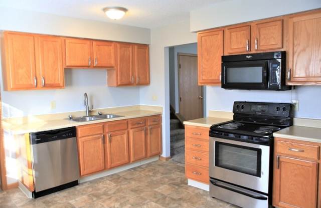 3023 Falcon Bridge Drive Gallery 4