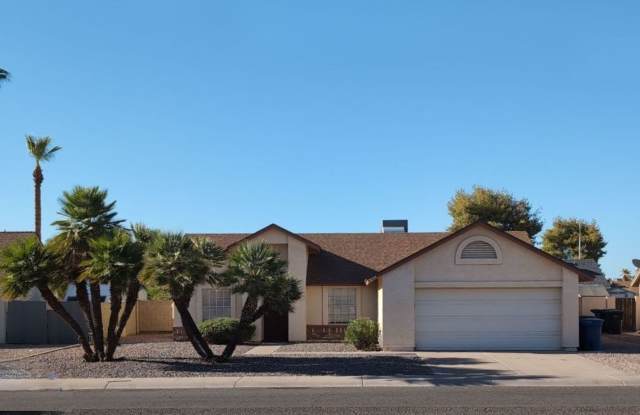 AVAILABLE NOW IN KYRENE AREA OF CHANDLER!!! photos photos AVAILABLE NOW IN KYRENE AREA OF CHANDLER!!! photos photos