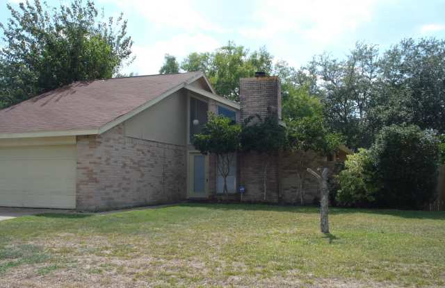 501 MAGNOLIA BEND - 501 Magnolia Bend Street, League City, TX 77573