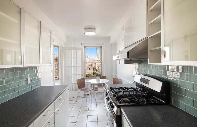 135 Waverly Pl Apt 10C Gallery 4