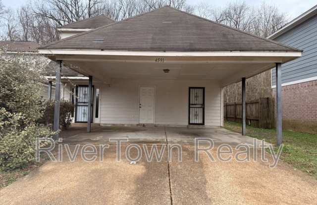 4591 Addington Dr photos photos