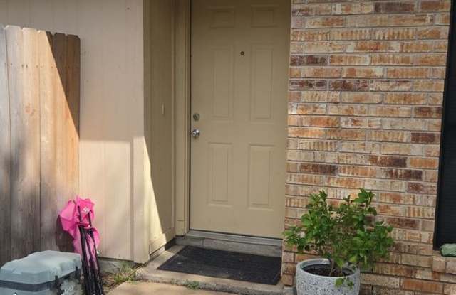 Charming 2-Bedroom Duplex – Unit A in Georgetown, TX! Gallery 3