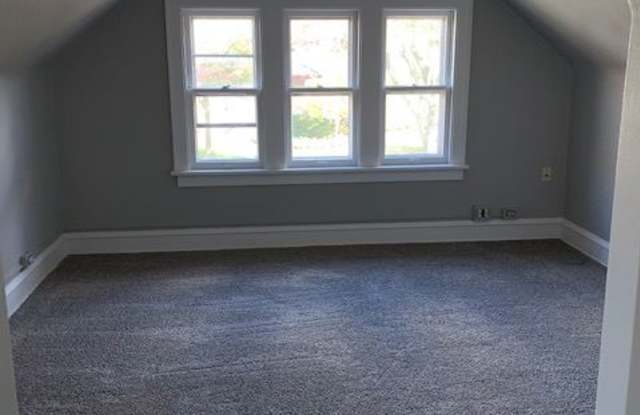 6317 W Fairview Ave photos photos