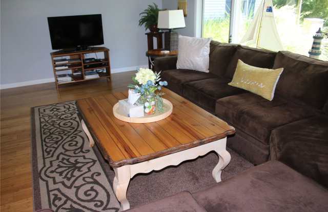 170 Dogwood Lane Gallery 4