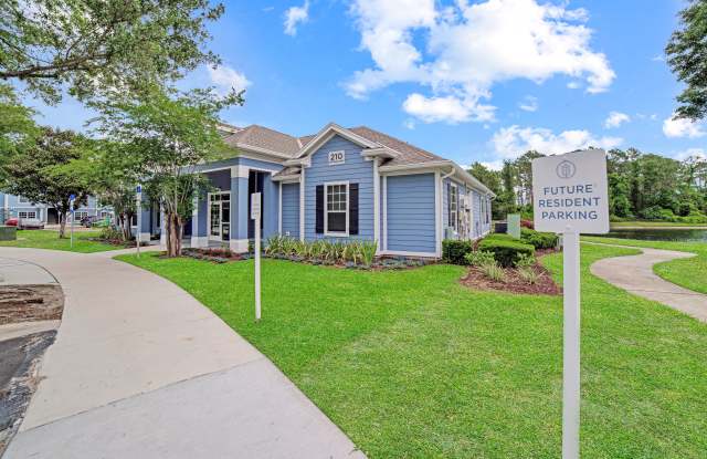 Oaks at St. John - Affordable Housing Gallery 4