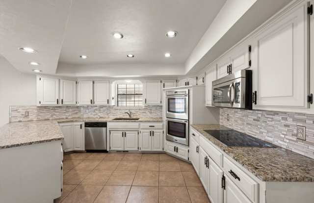 12901 Saint Christopher Drive Gallery 3