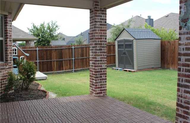 15900 Dorrington Drive Gallery 4