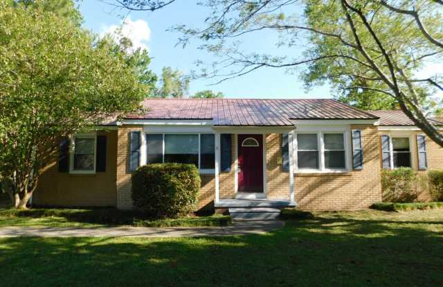 Single Family Home Just Minutes From Cherry Point Base! photos photos