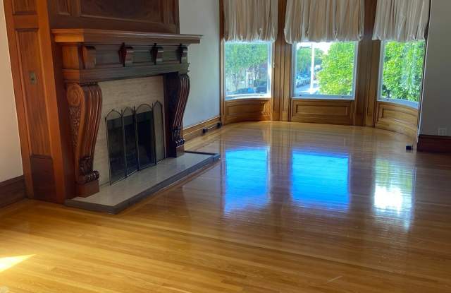 2295 Washington Street photos photos