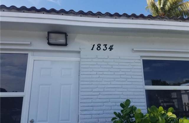 1826-1834 Johnson St Gallery 2
