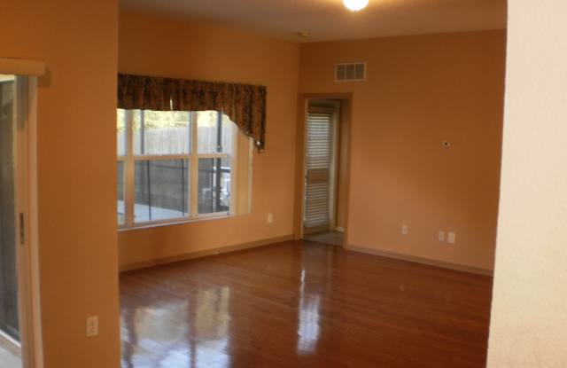 3606 Morgans Bluff Ct Gallery 3