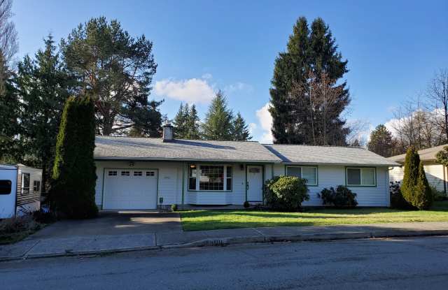 14111 82 Nd Plaza North East - 14111 82nd Pl NE, Kirkland, WA 98034