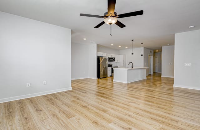 Lakeside Apartments of Carmel Phase II Gallery 4